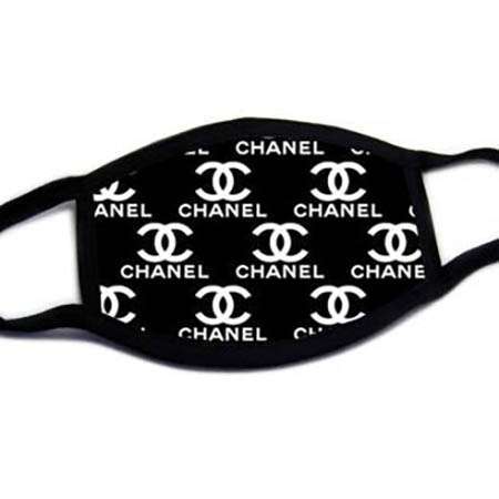 シャネル マスクカバー 可愛い Chanel マスク用カバー おしゃれ マスク用カバー 芸能人愛用 通気 埃対策 Chanel 風を防ぐ 紫外線保護 繰り返し使えるマスク